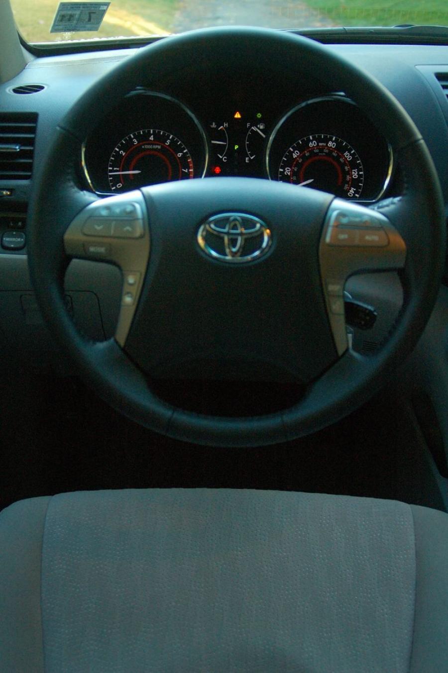  Toyota Highlander Sport 2008 года  (фото 21 из 57)